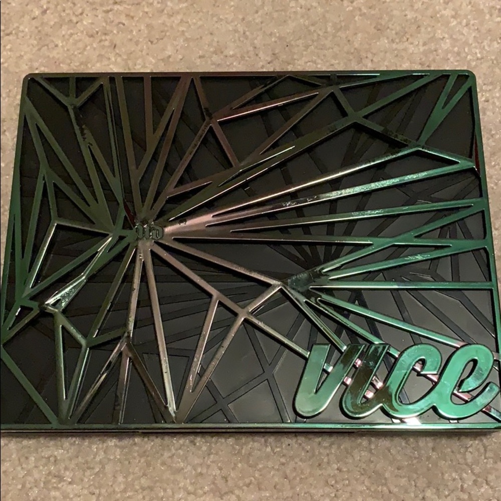 Urban Decay Vice Palette